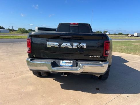 Used 2025 RAM 3500 Tradesman AWD/4WD image 2