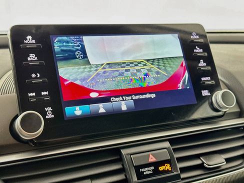 Used 2022 Honda Accord Sport Special Edition image 13