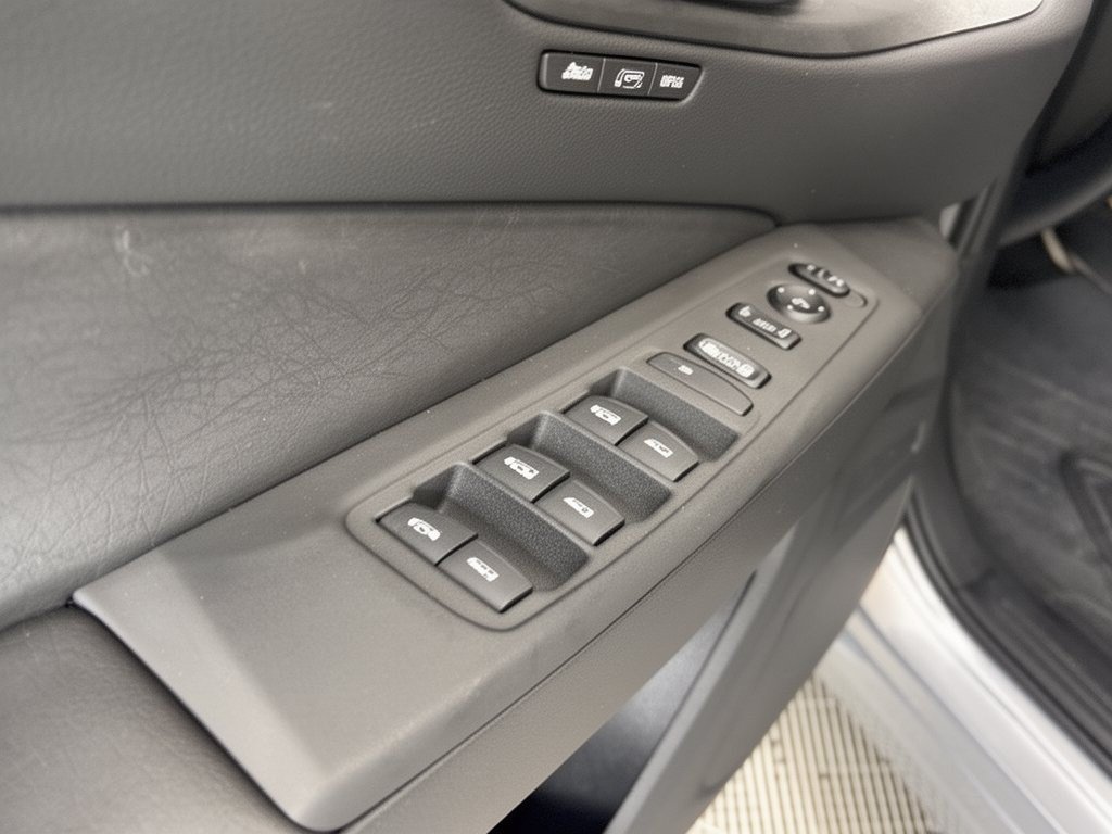 Certified 2025 Honda CR-V Sport-L image 15
