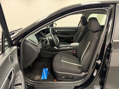 Used 2023 Hyundai Sonata SEL w/ Convenience Package FWD image 17