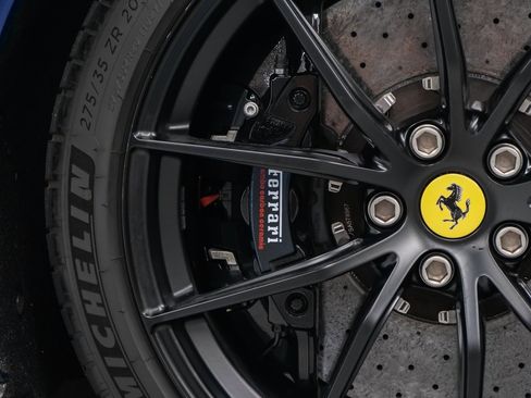 Certified 2021 Ferrari 812 GTS Base image 9