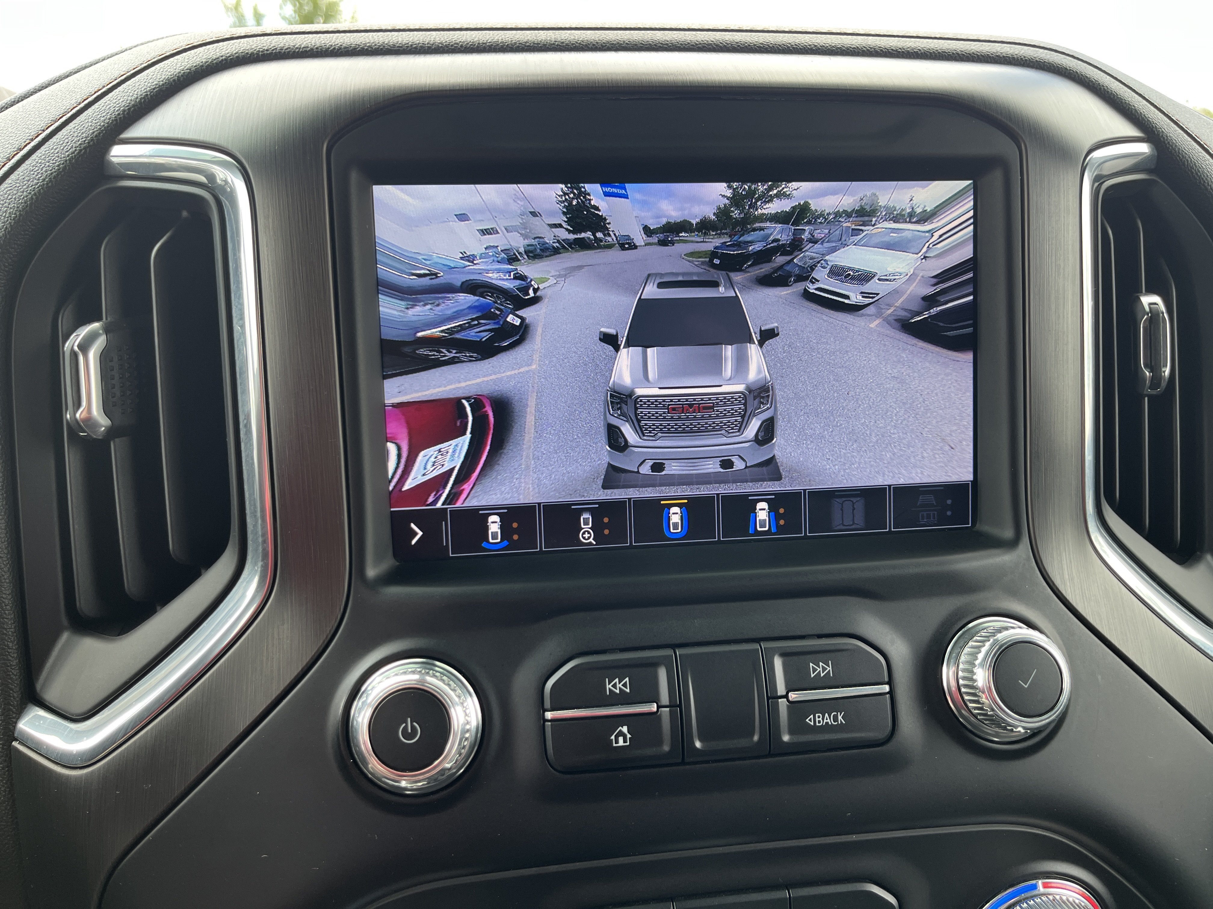 Used 2022 GMC Sierra 1500 AT4 w/ AT4 Premium Package AWD/4WD image 32