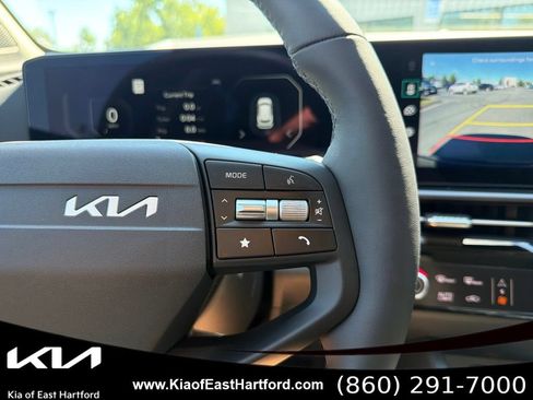 New 2026 Kia Sportage SX FWD image 34