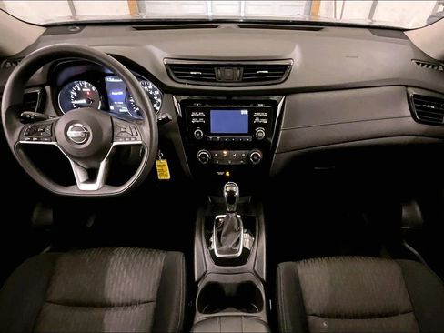 Used 2017 Nissan Rogue S image 14