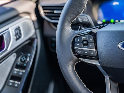 Certified 2024 Ford Explorer ST w/ Equipment Group 401A image 27