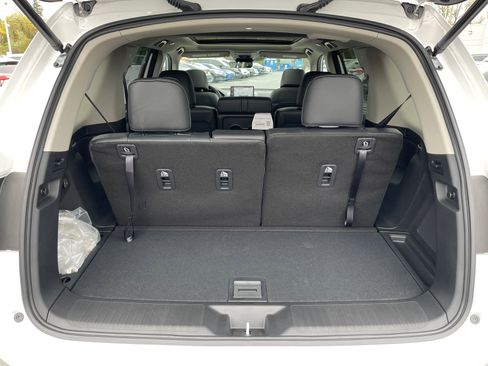 Used 2025 Honda Pilot Touring image 30