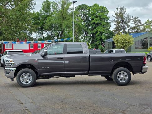 New 2025 RAM 2500 Big Horn image 6