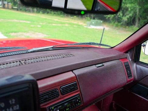 Used 1989 Chevrolet Silverado 1500 4x4 Regular Cab image 83