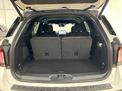 New 2027 Ford Explorer Platinum w/ LUX Leather Package AWD/4WD image 31