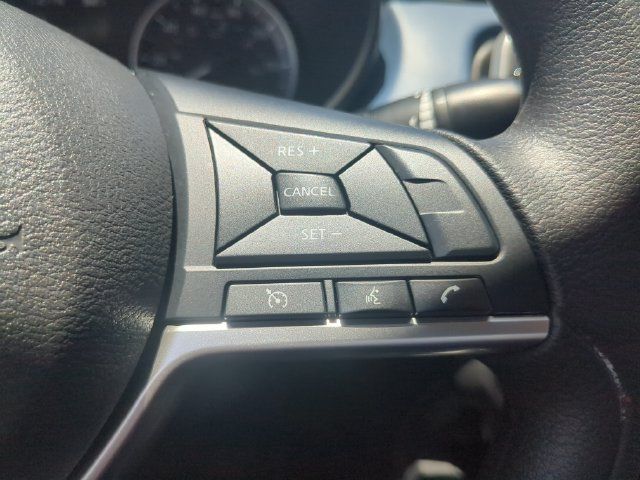 Used 2025 Nissan Versa SV w/ Trunk Package FWD image 28