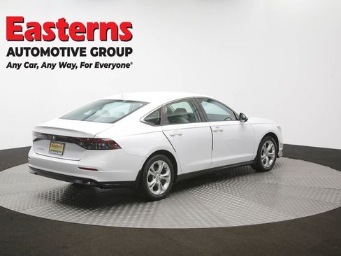 Used 2023 Honda Accord LX image 40
