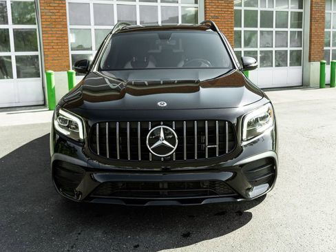 Used 2022 Mercedes-Benz GLB 35 AMG 4MATIC image 34