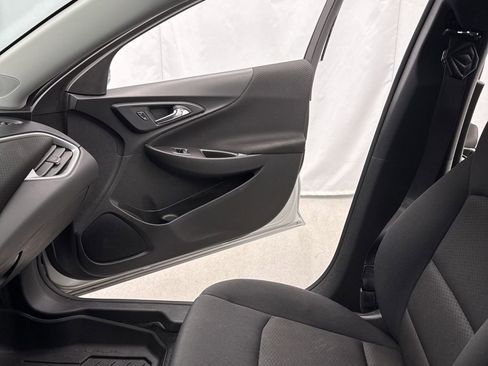 Used 2022 Chevrolet Malibu LT FWD image 23