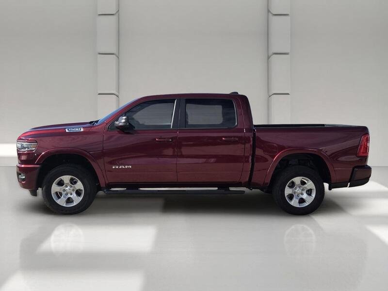 Used 2025 RAM 1500 Big Horn AWD/4WD image 2