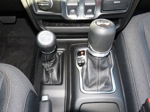 New 2026 Jeep Wrangler Sport AWD/4WD image 17