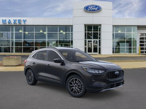 New 2026 Ford Escape SE FWD image 7