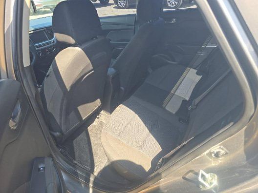 Used 2022 Hyundai Accent SEL FWD image 18