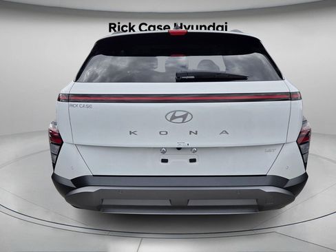 New 2026 Hyundai Kona Limited image 4