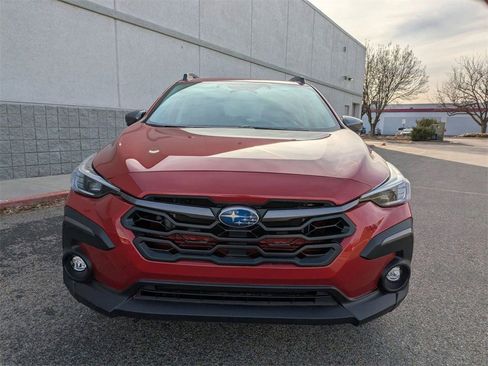 Used 2024 Subaru Crosstrek 2.5i Limited w/ Crosstrek Mirror Package image 9