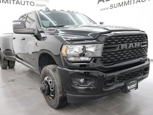 Used 2024 RAM 3500 Big Horn w/ Night Edition AWD/4WD image 2