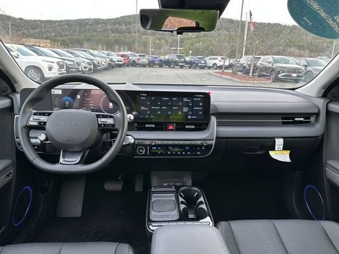 Certified 2025 Hyundai Ioniq 5 Limited image 12