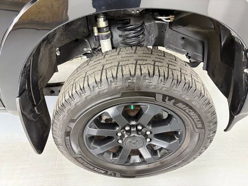 Used 2019 RAM 2500 Laramie image 11