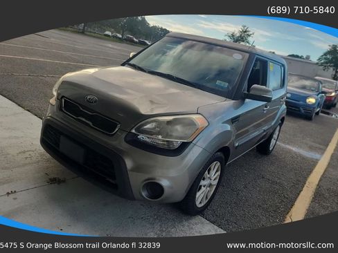 Used 2013 Kia Soul + FWD image 1