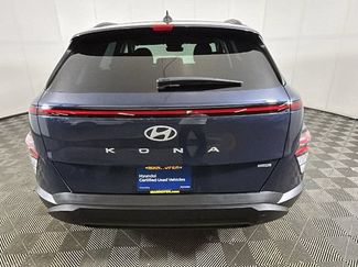 Certified 2025 Hyundai Kona SEL AWD/4WD video 3