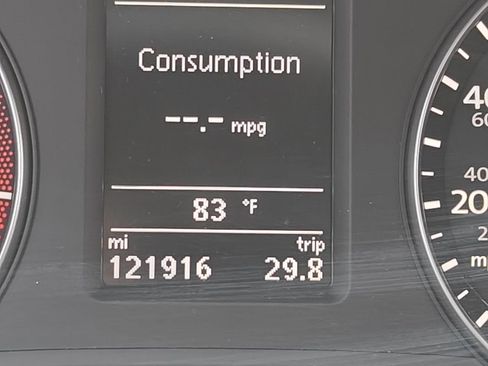 Used 2015 Volkswagen Passat 1.8T SE image 23