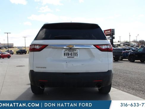 Used 2019 Chevrolet Traverse LS image 8