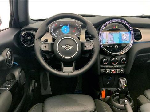 Certified 2023 MINI Cooper S w/ Signature Upholstery Package image 4