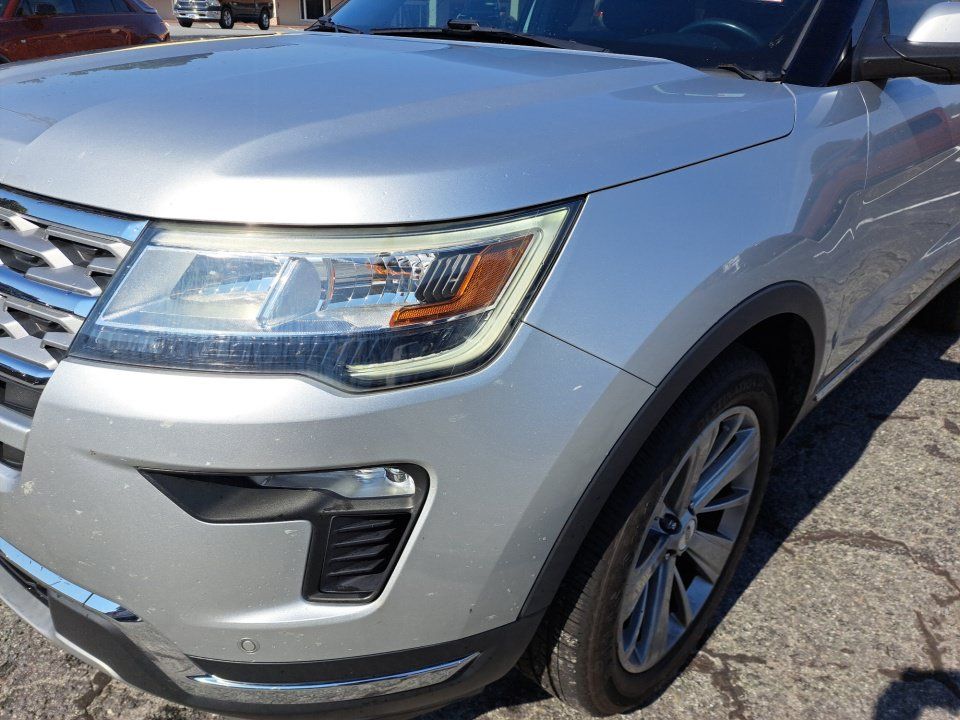Used 2018 Ford Explorer Limited AWD/4WD image 26
