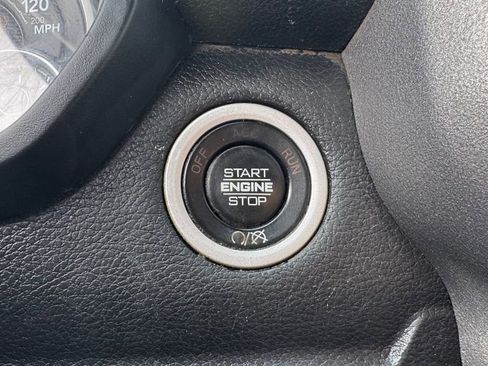 Used 2019 RAM 2500 Tradesman AWD/4WD image 32