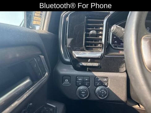 Certified 2025 Chevrolet Silverado 1500 High Country w/ High Country Premium Package AWD/4WD image 18