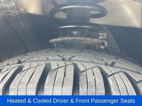 Used 2016 Buick Enclave Premium AWD/4WD image 13