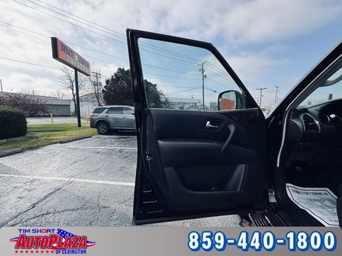 Used 2024 Nissan Armada Platinum w/ Captain's Chairs Package image 60