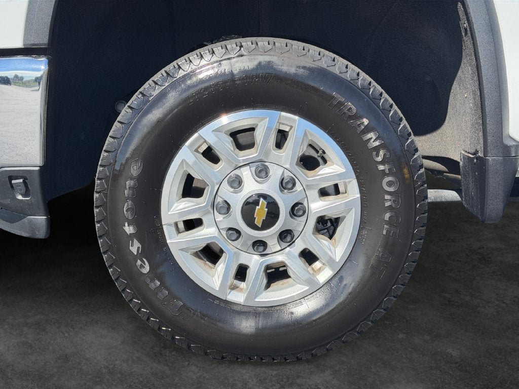 Used 2024 Chevrolet Silverado 2500 LT w/ All Star Edition AWD/4WD image 5