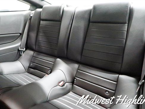 Used 2009 Ford Mustang Shelby GT500 RWD image 36