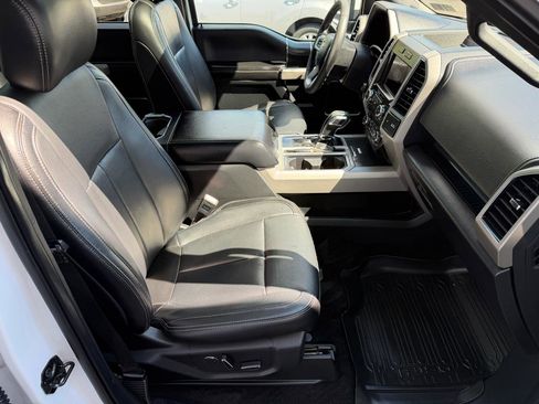 Used 2018 Ford F150 Lariat AWD/4WD image 11
