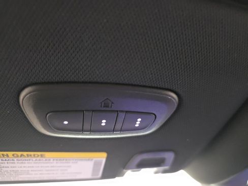 Used 2025 Jeep Grand Cherokee Limited w/ Trailer Tow Package image 24