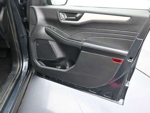 Certified 2022 Ford Escape SE w/ Convenience Package image 30