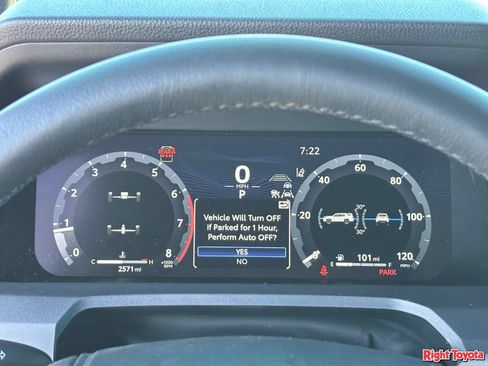 Certified 2025 Toyota 4Runner TRD Off-Road Premium AWD/4WD image 25