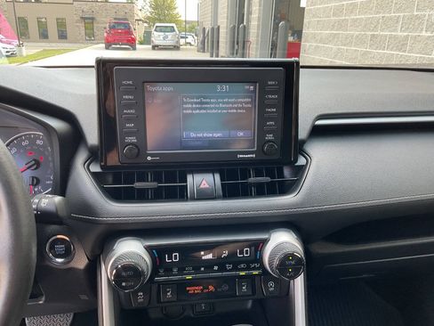 Used 2022 Toyota RAV4 XLE w/ Convenience Package AWD/4WD image 29