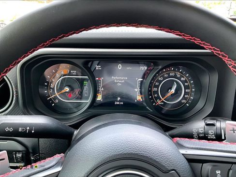 Used 2026 Jeep Wrangler Unlimited Rubicon 392 image 19