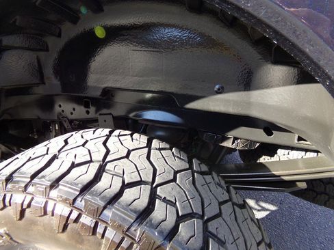 Used 2021 Ford F250 XLT w/ XLT Premium Package image 27