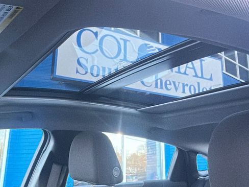 Used 2023 Chevrolet Malibu LT image 27