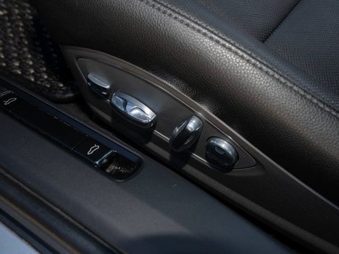 Used 2013 Porsche 911 GT3 RS image 25