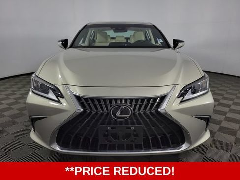 Used 2022 Lexus ES 350 w/ Premium Package FWD image 2