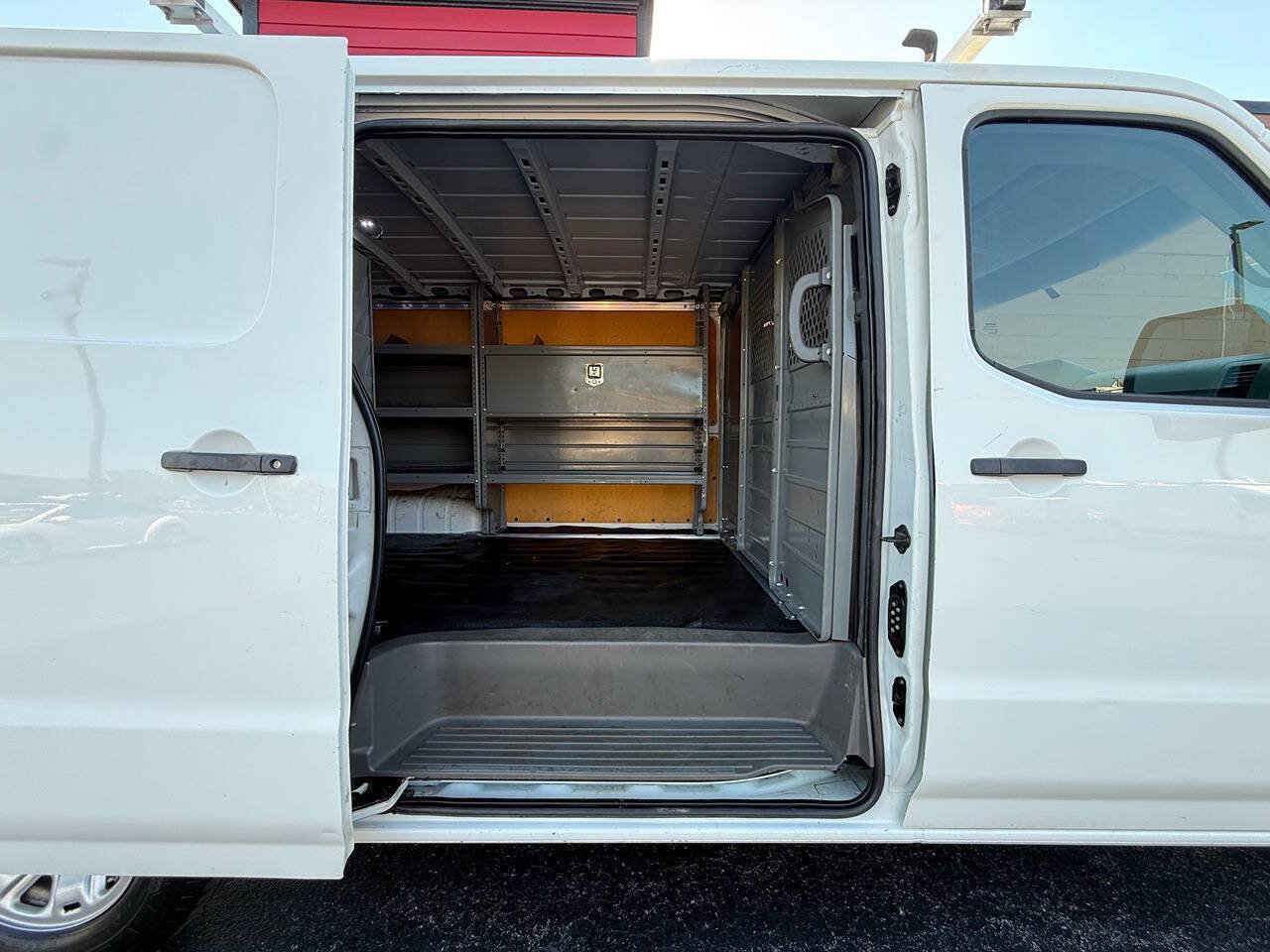 Used 2020 Nissan NV 1500 SV RWD image 12
