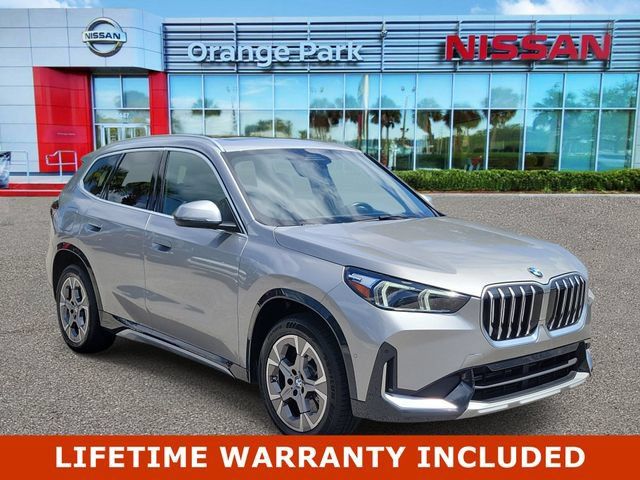 Used 2025 BMW X1 xDrive28i AWD/4WD image 1